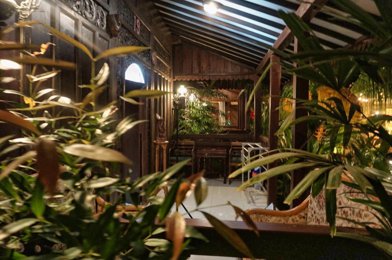 The Wisma Pulau Merah Pasanggaran Eksteriør billede
